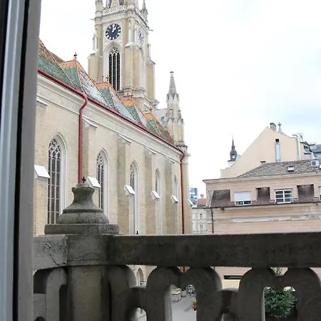 Apartment Centrum Novi Sad Exterior photo